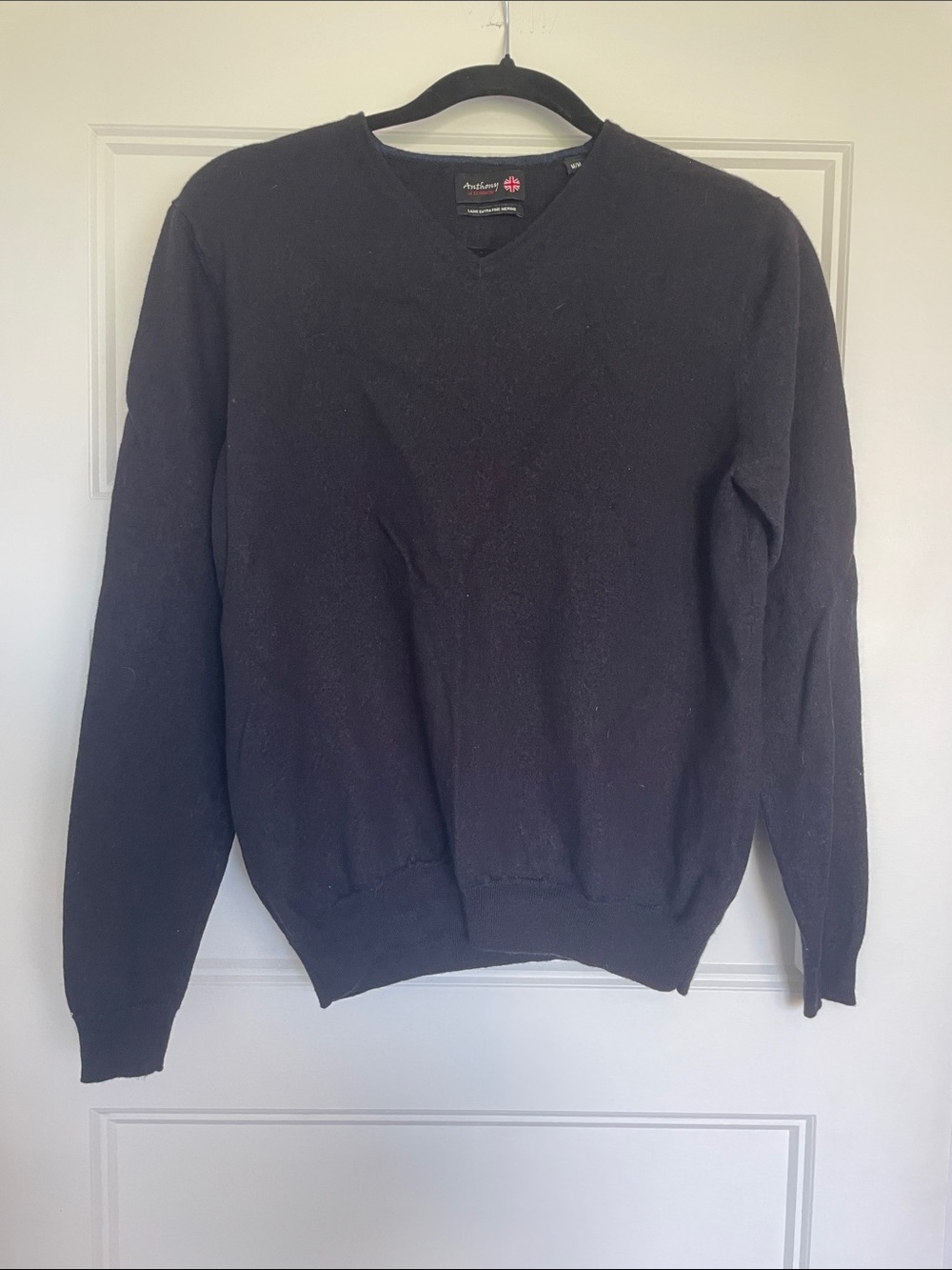 Merino wool Black V-Neck Men's Sweater -